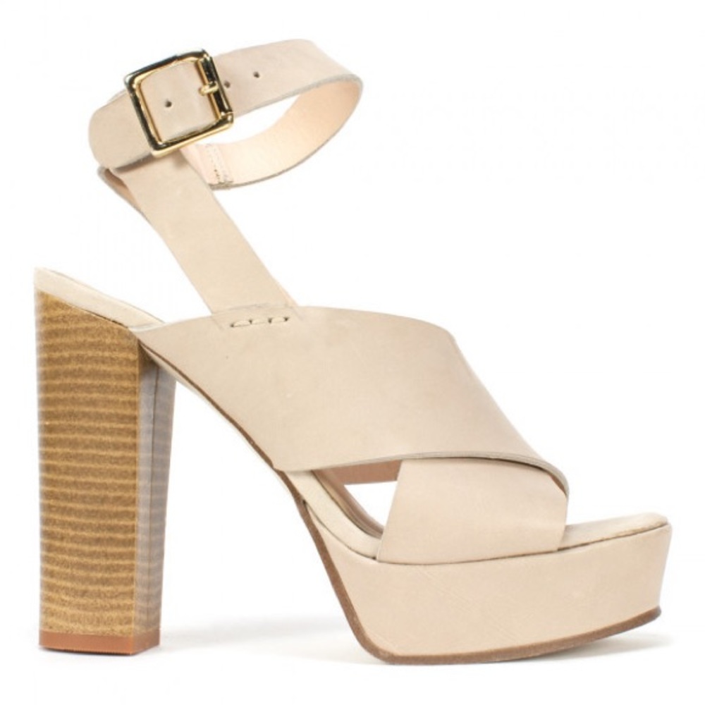 NIB Cream Italian Leather Chunky Heel Platform - Picture 3 of 4
